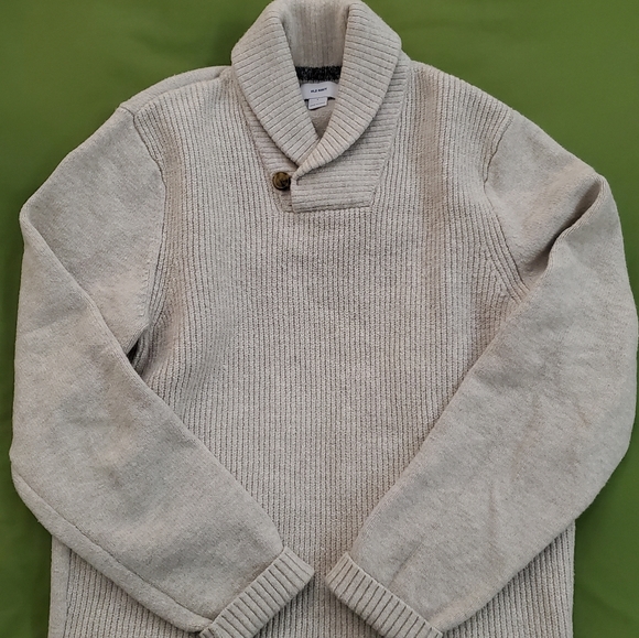 Men's Old Navy Pullover Sweater - Picture 2 of 9